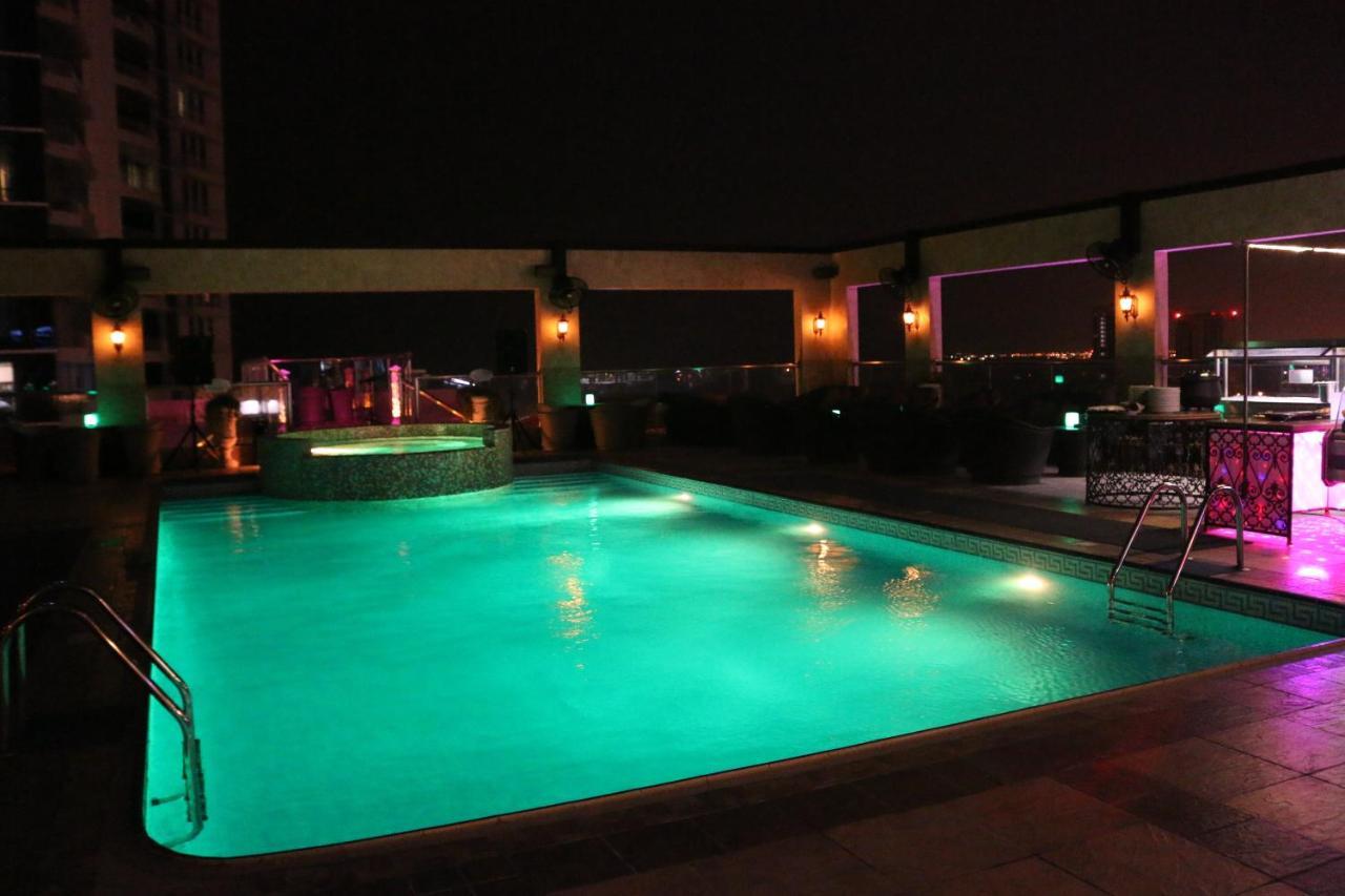 Center Hotel 4*