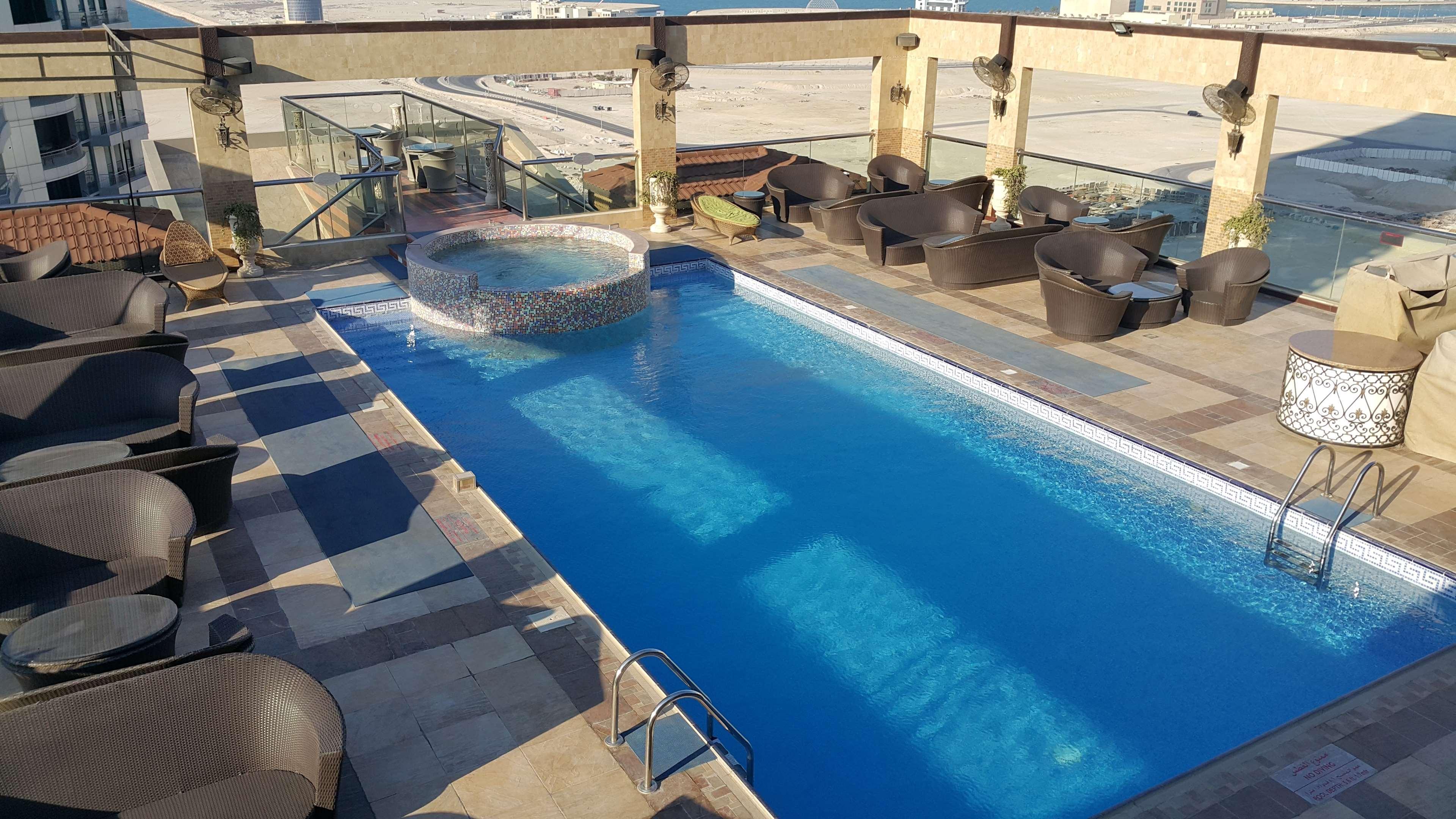 Center 4* Manama